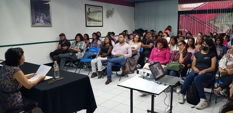 público del cuarto coloquio sala 2